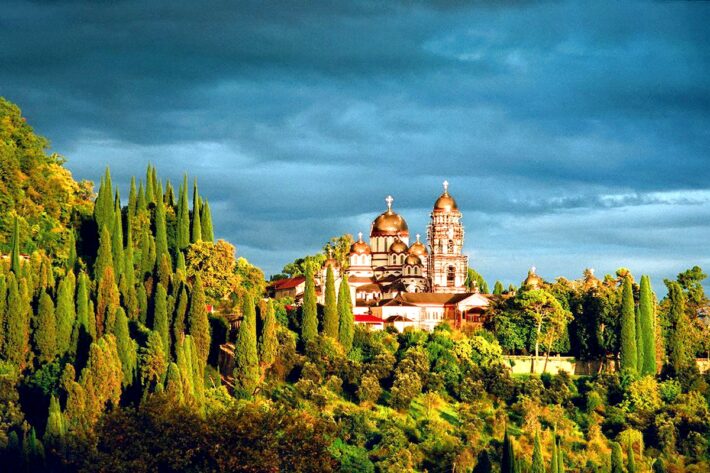 АБХАЗИЯ -праздник молодого вина